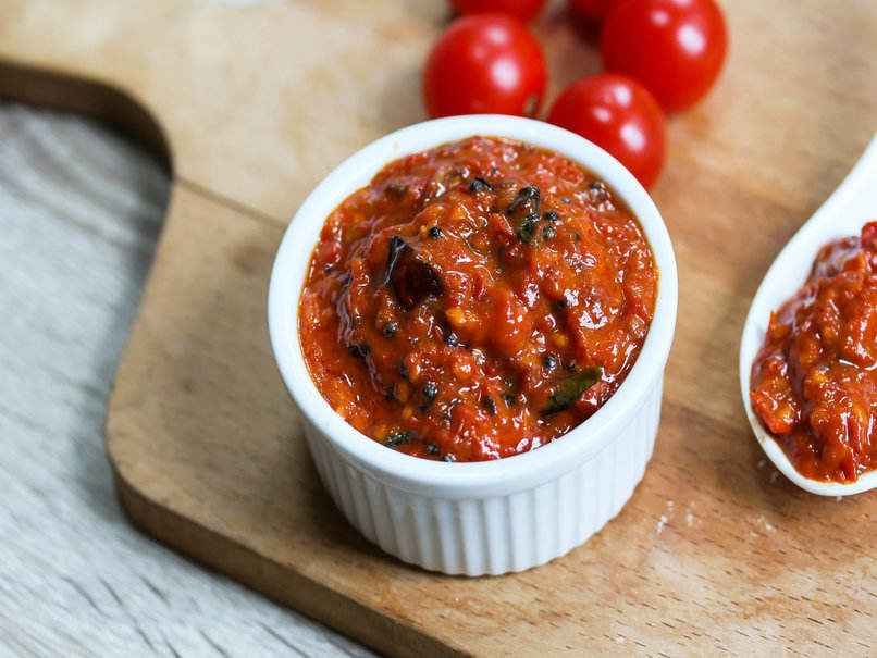 A delicious bowl of tomato thokku