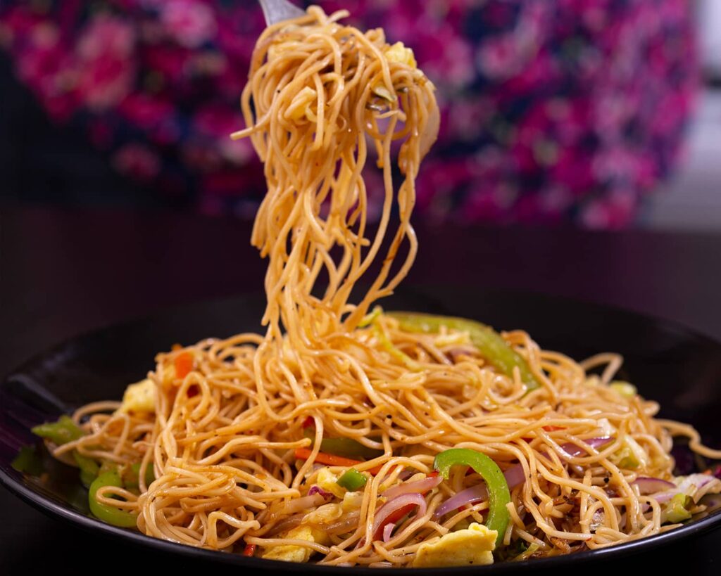 Egg chowmein